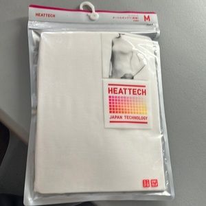 Uniqlo heattech turtle long sleeves